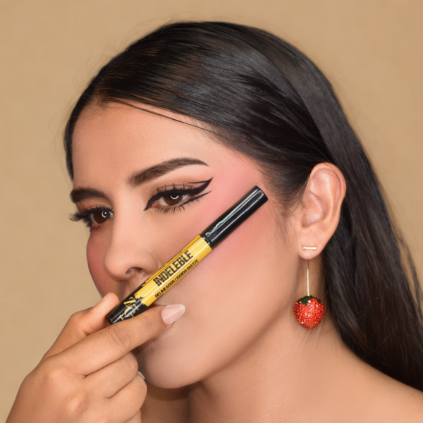 Delineador Liquido Indeleble